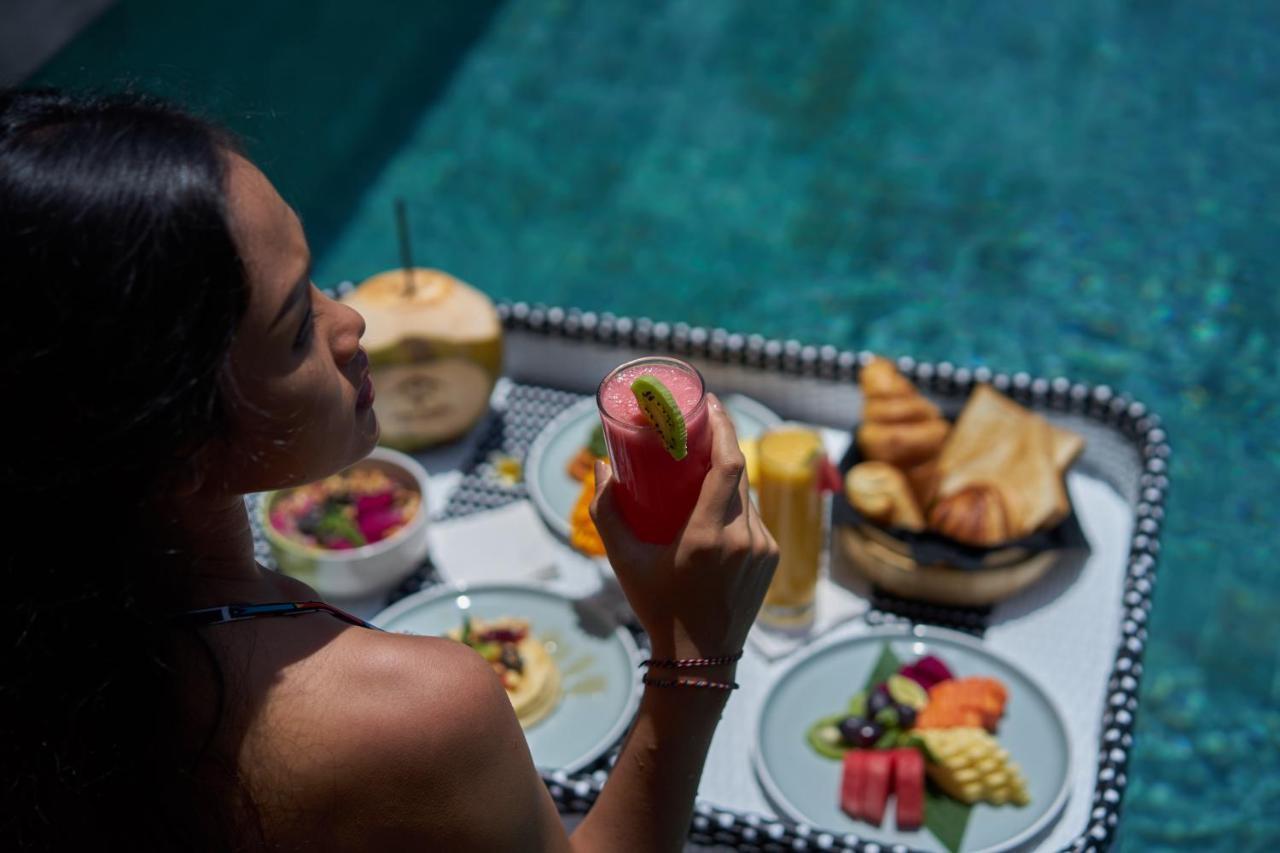 Kubu Tropis Hotel Ubud Buitenkant foto