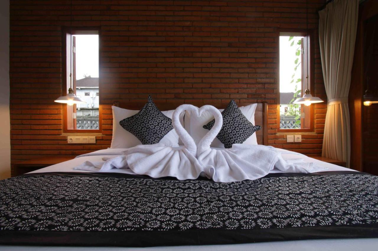 Kubu Tropis Hotel Ubud Buitenkant foto